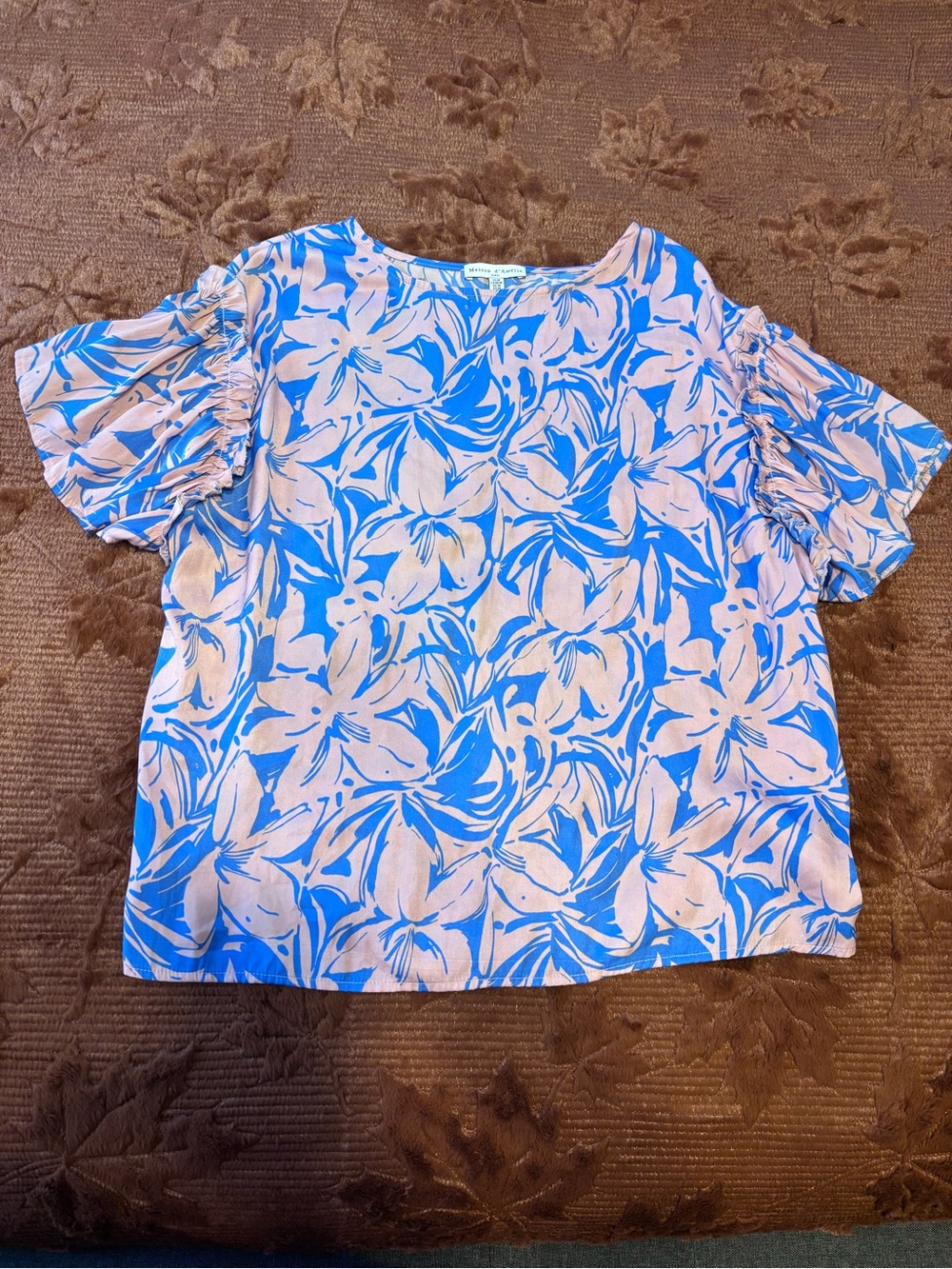 Floral Short-Sleeve Blouse in Blue and Pink